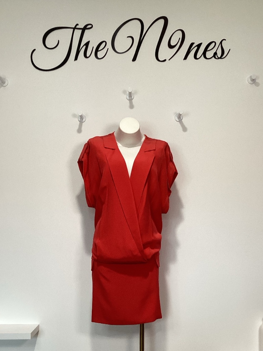 BCBGMAXAZRIA Orange / Red Vintage Hip Hugger Mini Dress NWOT Medium